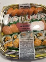 Premium Rainbow Combo Sushi