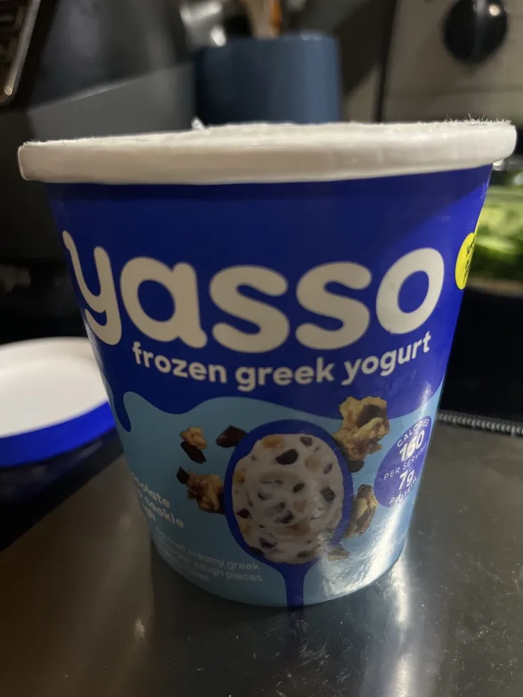frozen greek yogurt chocolate chip cookie dough