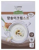 Slow Kitchen Mushroom Cream Soup