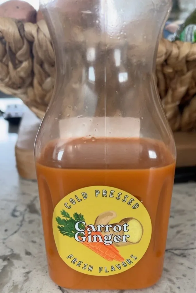 Cold pressed carrot ginger