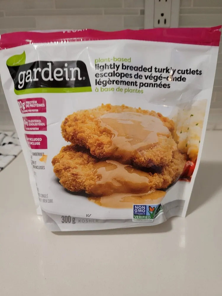 Lightly Breaded Plant-Based Turk'y Cutlets (Canada)