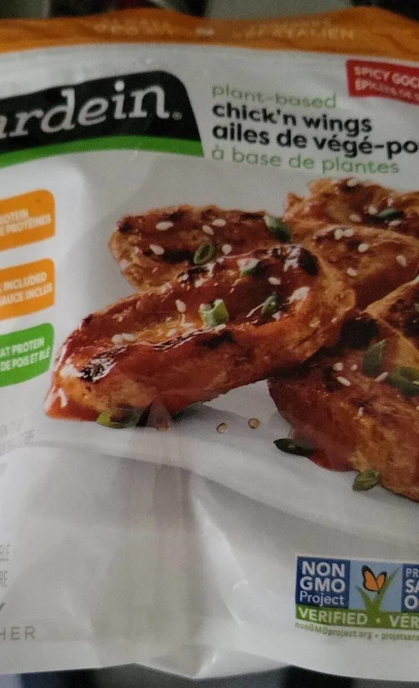Plant-Based Chick'n Wings, Spicy Gochujang-Style (Canada)