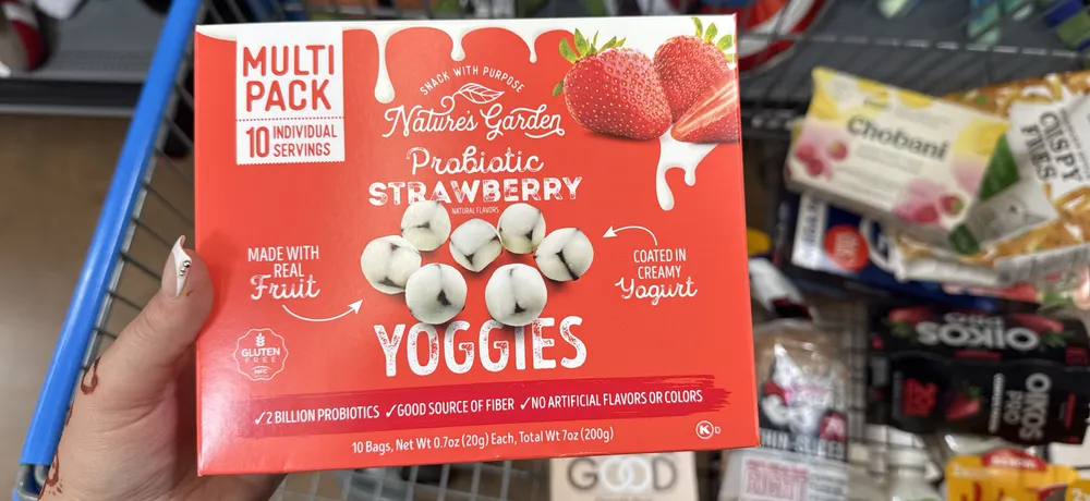 Probiotic Strawberry Yoggies
