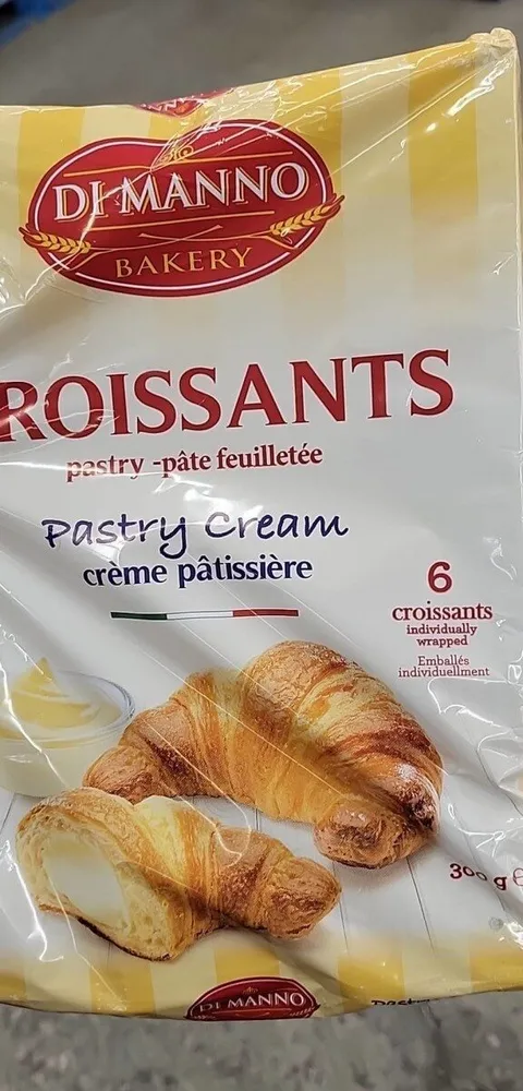 Croissants pastry cream