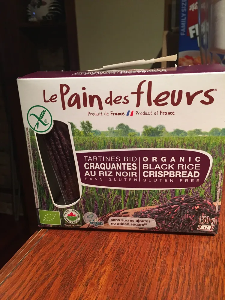 Le pain des fleurs au riz noir