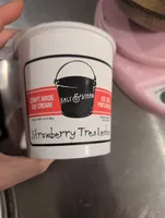 strawberry tres leches ice cream