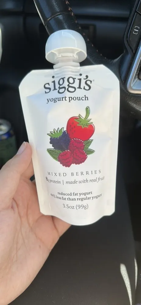 Mixed Berries Yogurt Pouch