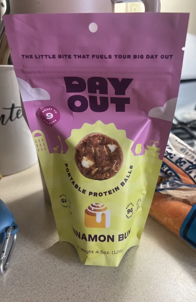 Cinnamon Bun Portable Protein Balls