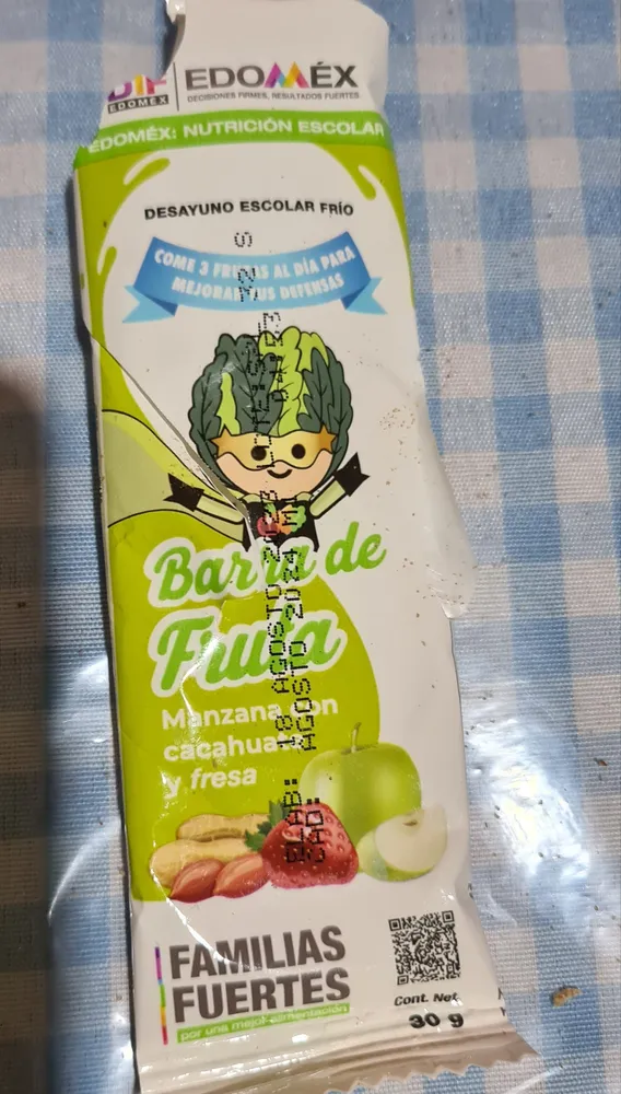Barra de Fruta Manzana con cacahuate y fresa