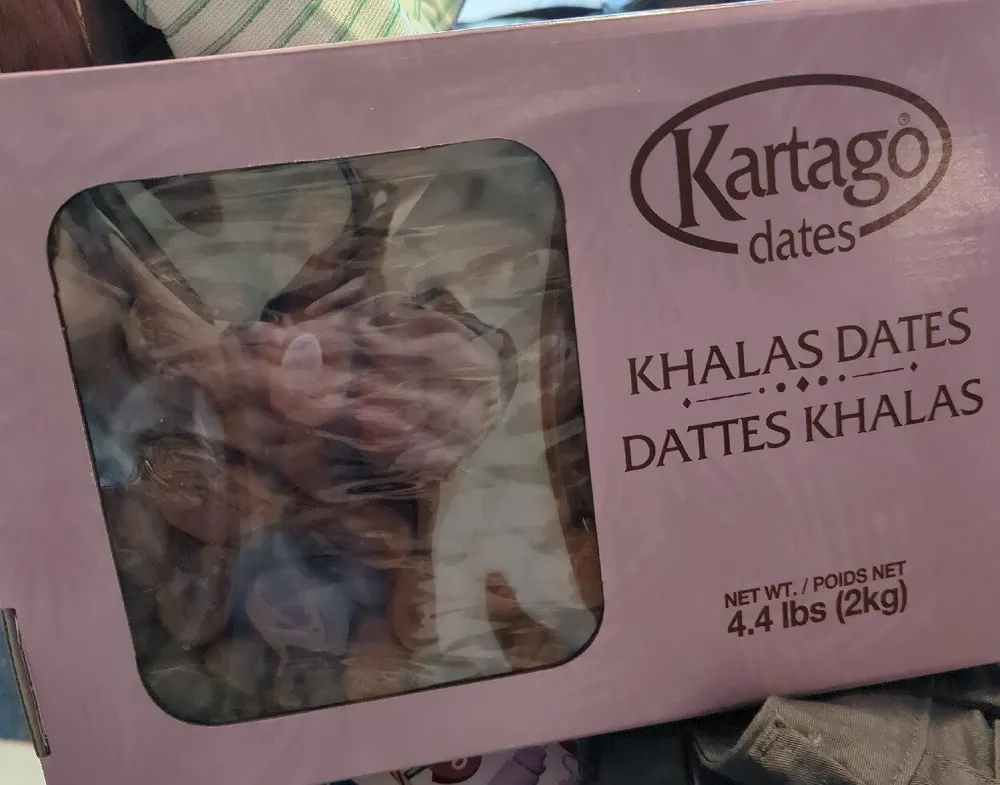 Khalas Dates