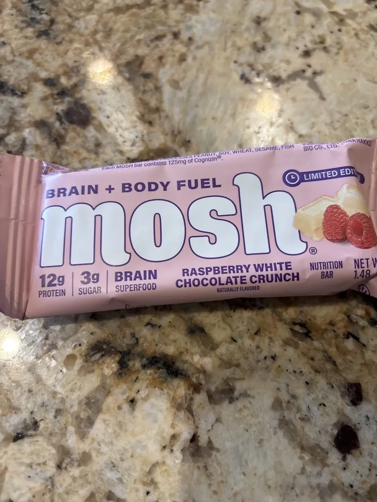 Raspberry White Chocolate Crunch Nutrition Bar