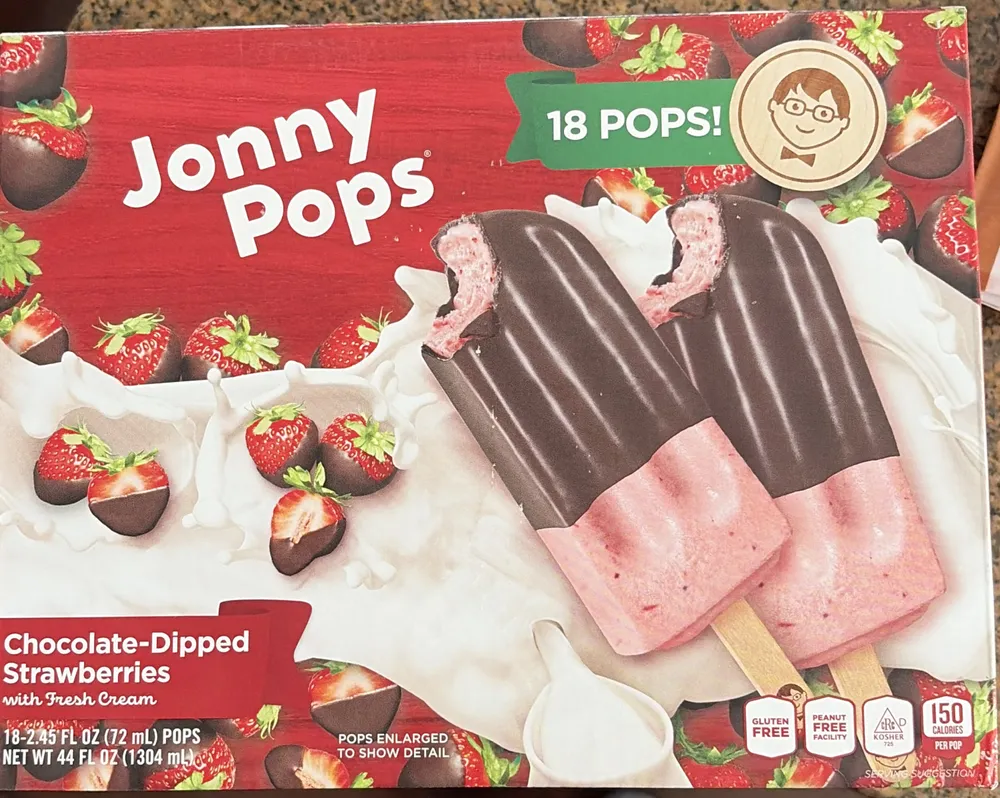 Chocolate-Dipped Strawberries with Fresh Cream