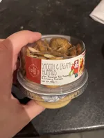 Smooth & Creamy Hummus with Roasted Red Peppers and Crunchy Pretzels