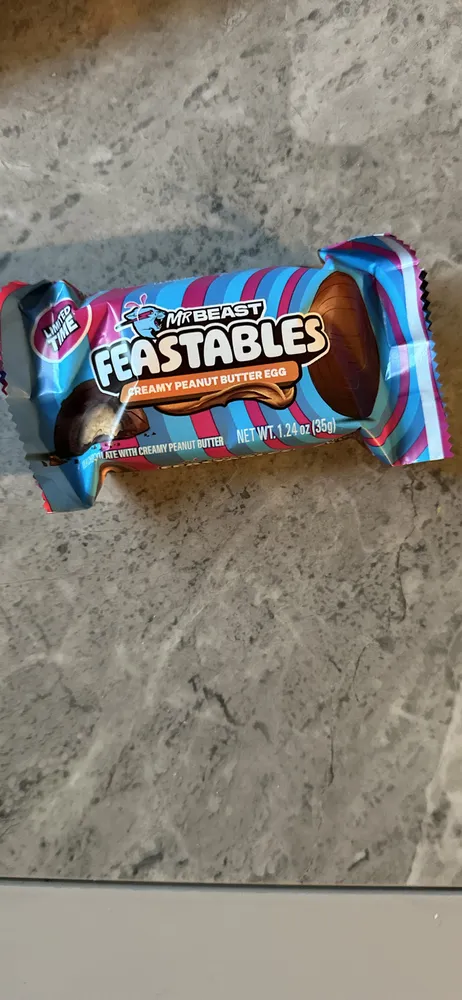 Feastables Creamy Peanut Butter Egg