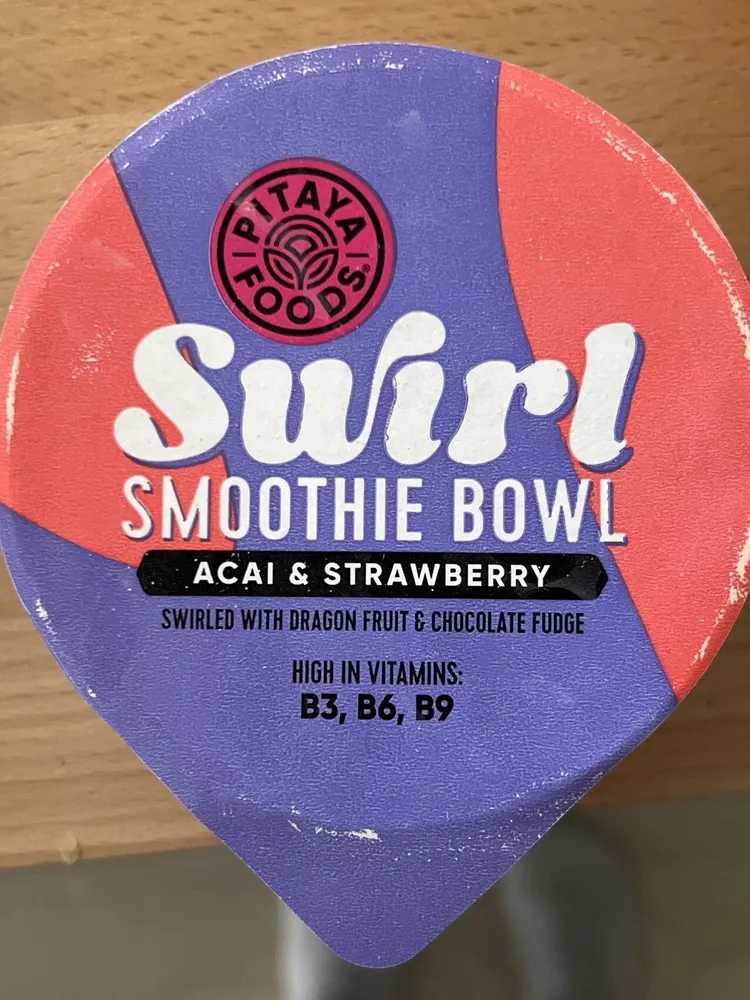 Swirl Smoothie Bowl Strawberry & Acai