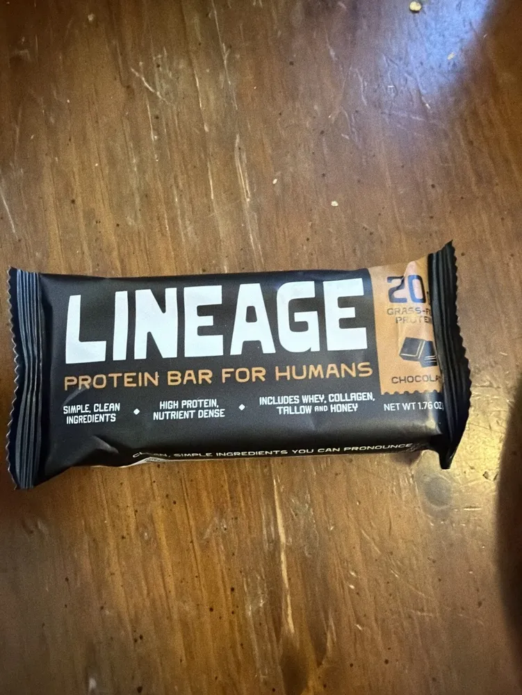 Lineage Chocolate Protein Bar For Humans