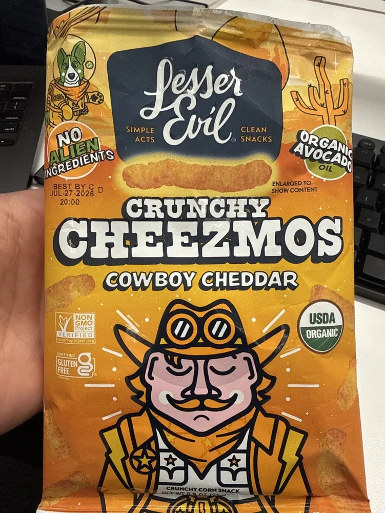 CRUNCHY CHEEZMOS COWBOY CHEDDAR