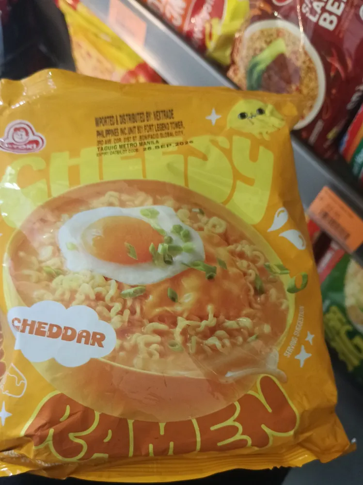 Cheesy Cheddar Ramen