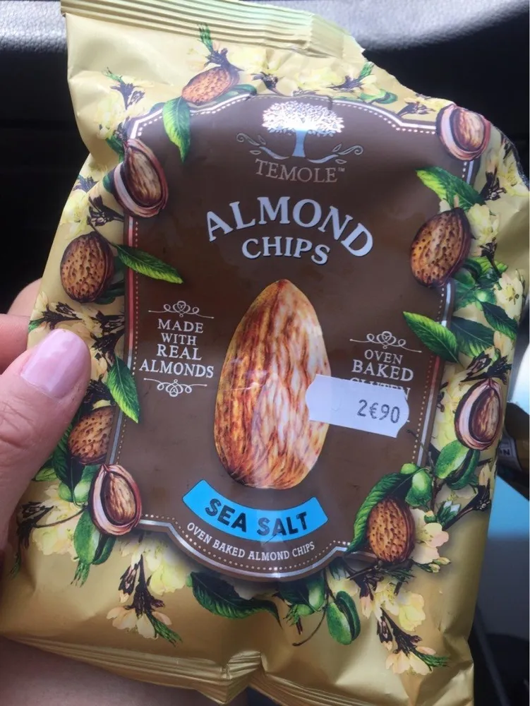 Almond chips
