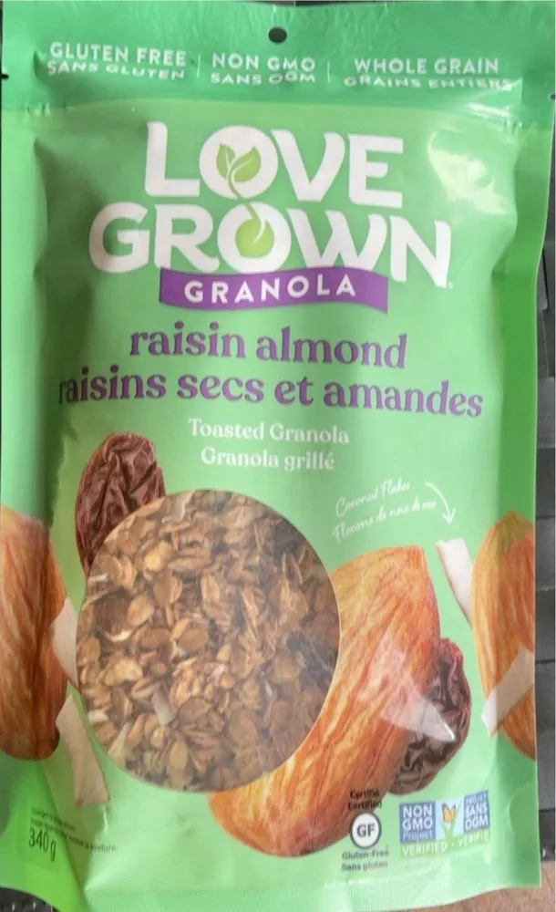 Granola avec raisins secs et amandes