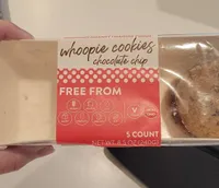 Chocolate Chip Whoopie Cookie