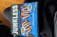 Junkless Cookies & Cream Granola Bar