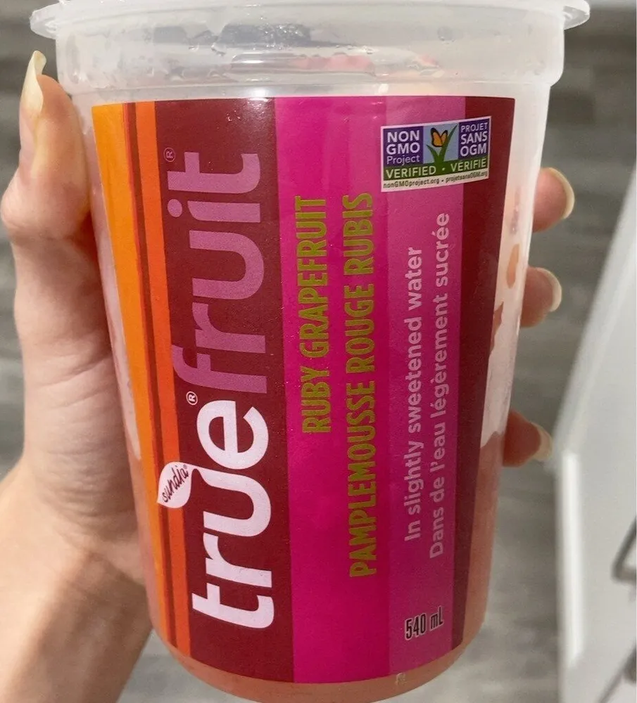 Ruby Grapefruit in Slightly Sweetened Water