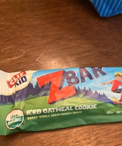 Zbar iced oatmeal cookie
