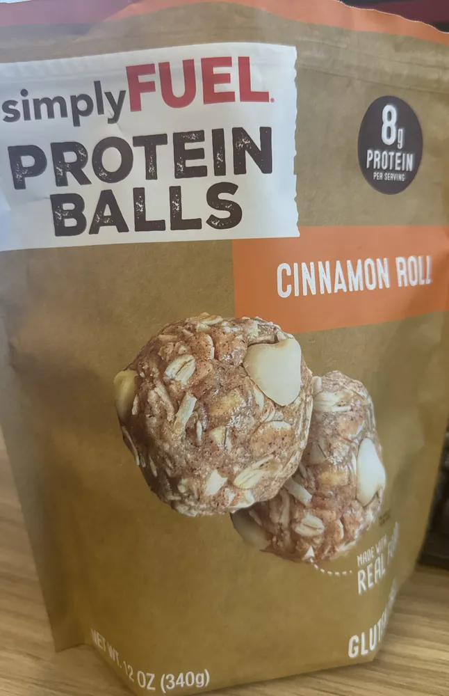 Cinnamon Roll Protein Balls