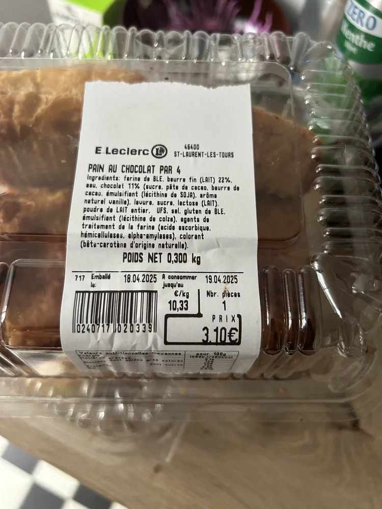 PAIN AU CHOCOLAT PAR 4