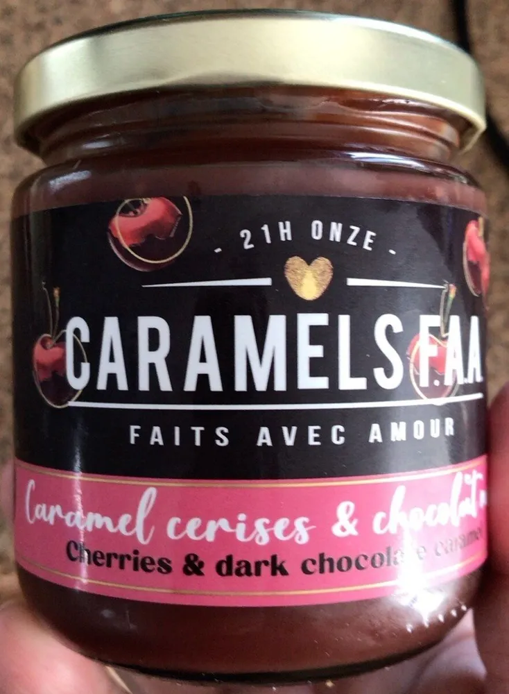 Caramel cerises et chocolat noir