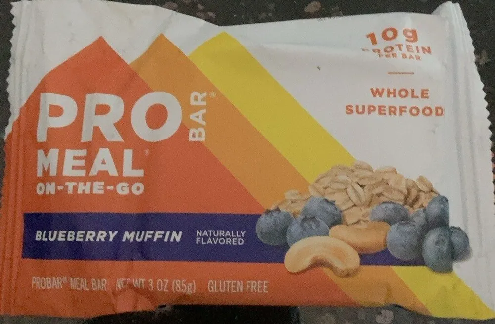 Blueberry Muffin Pro meal bar