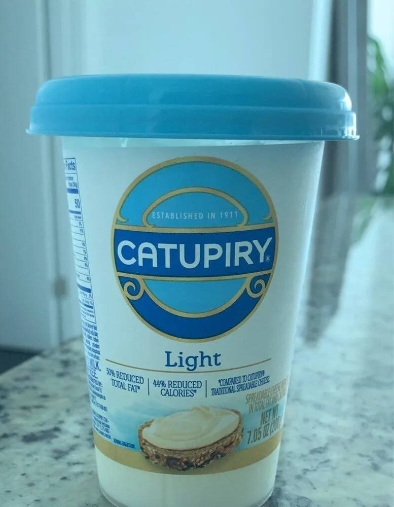 Spreadable Cheese Reduced in Total Fat and Calories Light