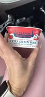 Extra Creamy Skyr Whole Milk Yogurt Strawberries & Cream