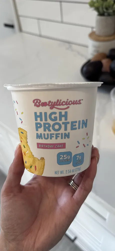 HIGH PROTEIN MUFFIN BIRTHDAY CAKE