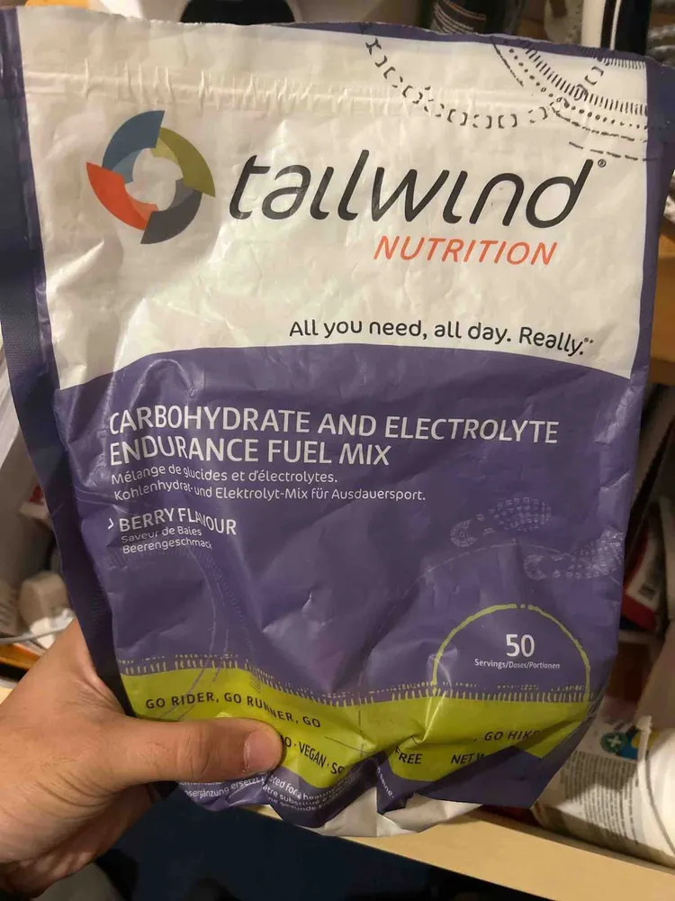 Carbohydrate And Electrolyte Endurance Fuel Mix Berry Flavour