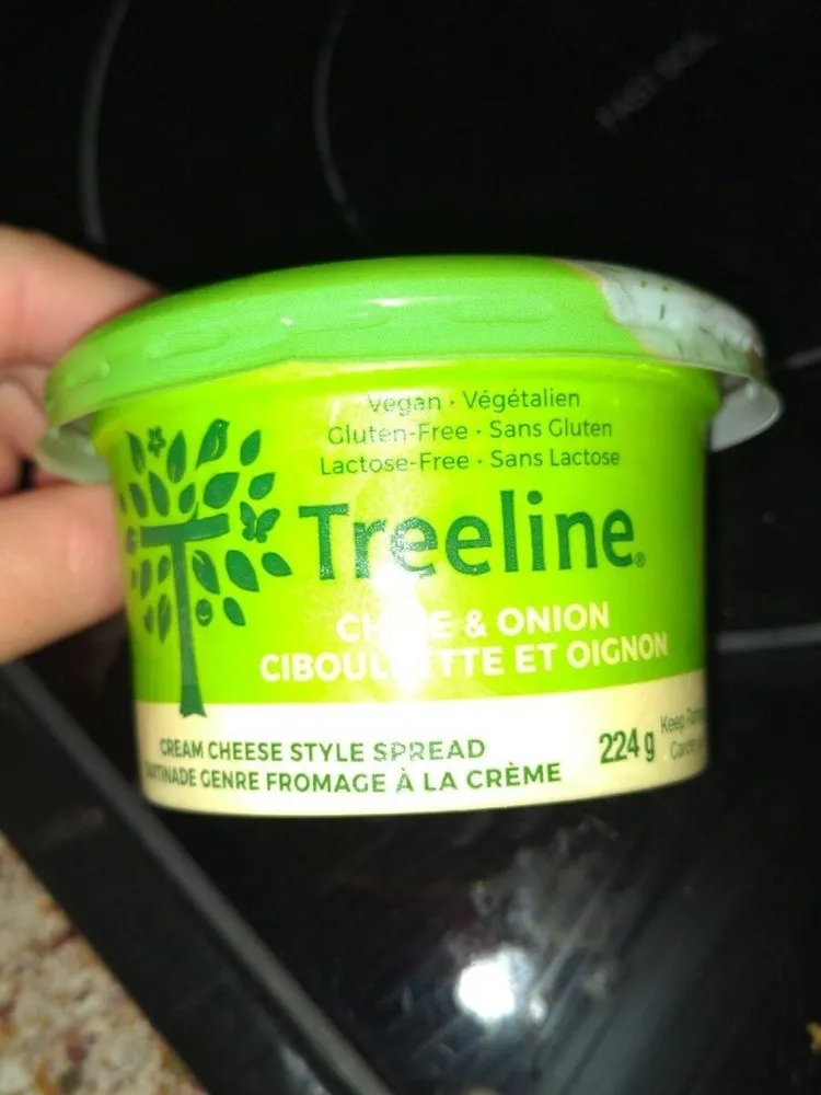 Treeline chive &onion