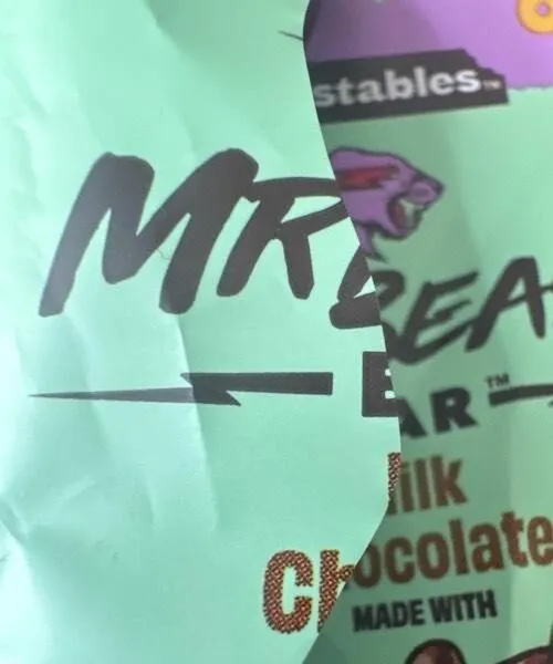 Milk chocolate bar