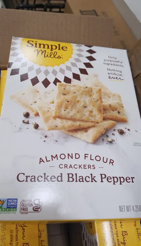 Almond Flour Crackers Cracked Black Pepper