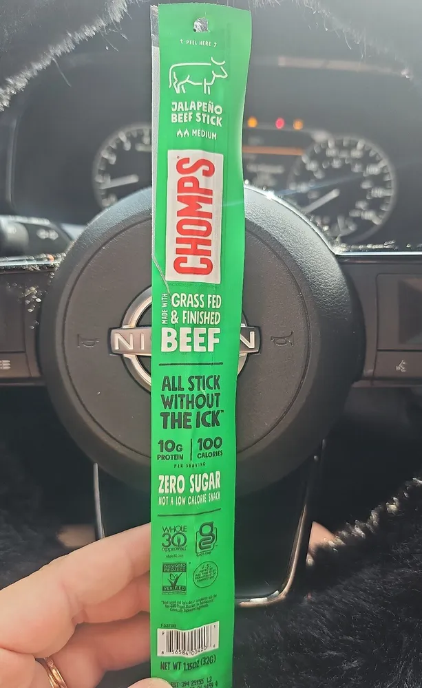 CHOMPS Jalapeño Beef Sticks