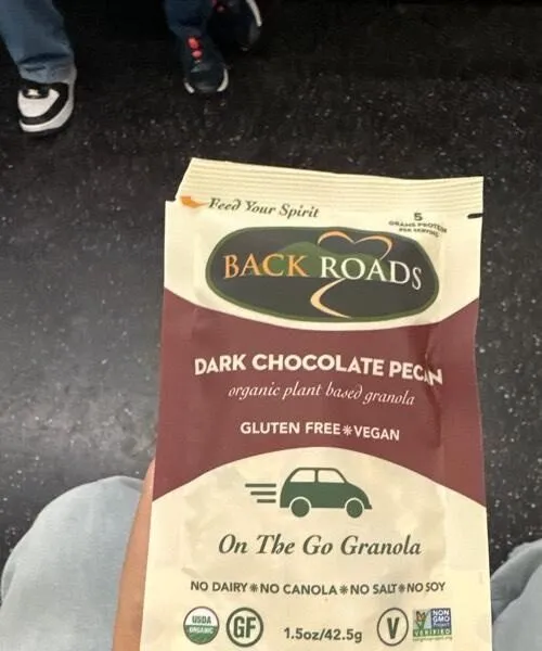 Dark chocolate pecan granola