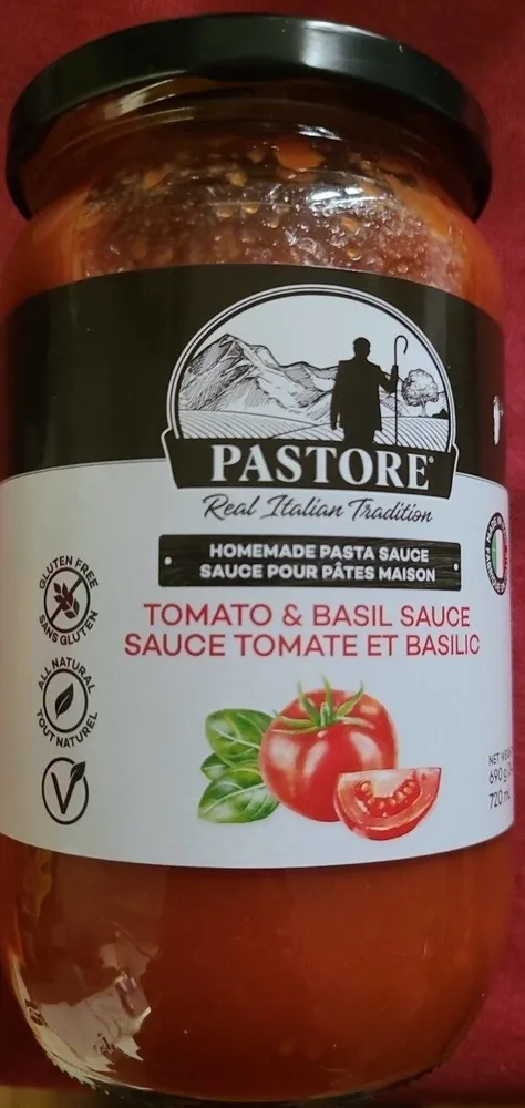 Tomato and basil sauce