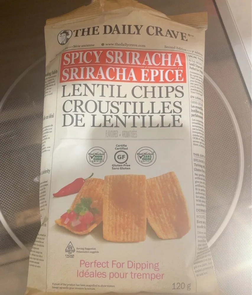 Spicy sriracha lentil chips