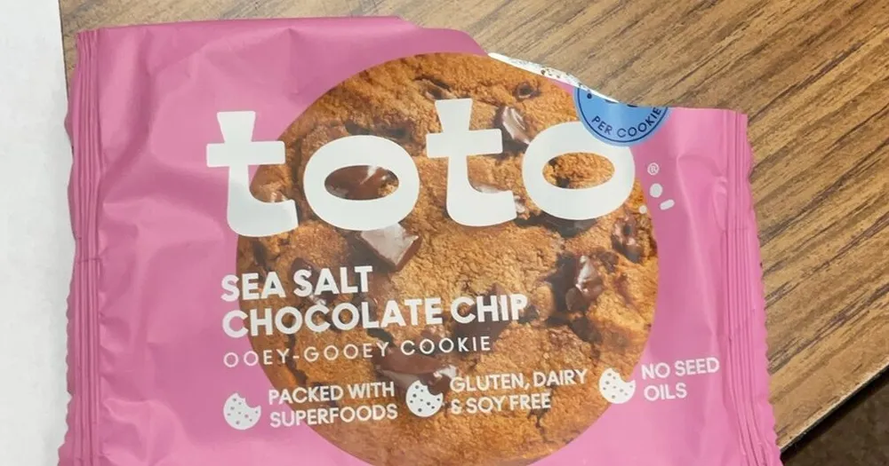 SEA SALT CHOCOLATE CHIP COOKIE