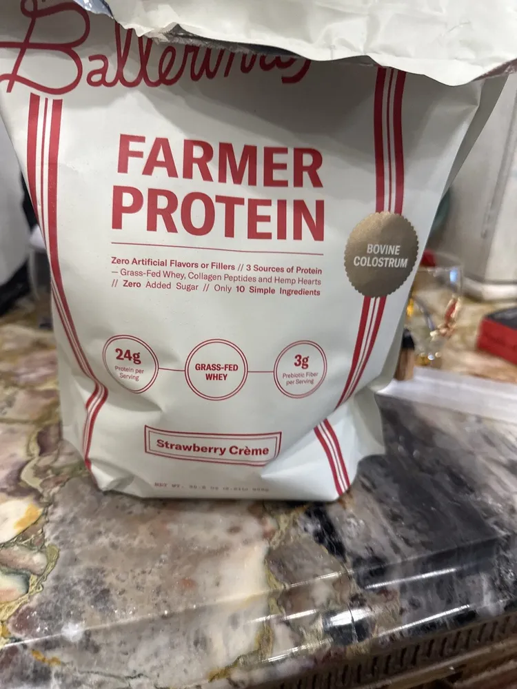 FARMER PROTEIN Strawberry Crème