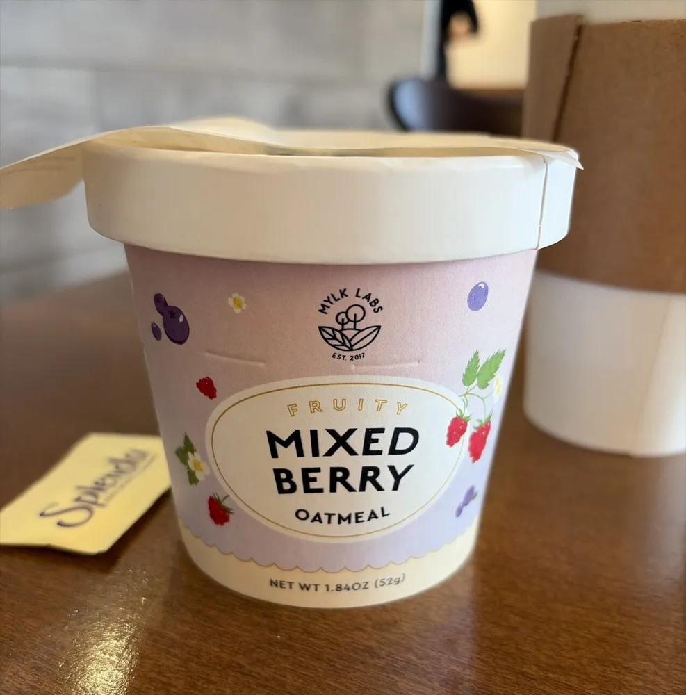 Mixed Berry Oatmeal