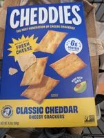 CLASSIC CHEDDAR CHEESY CRACKERS