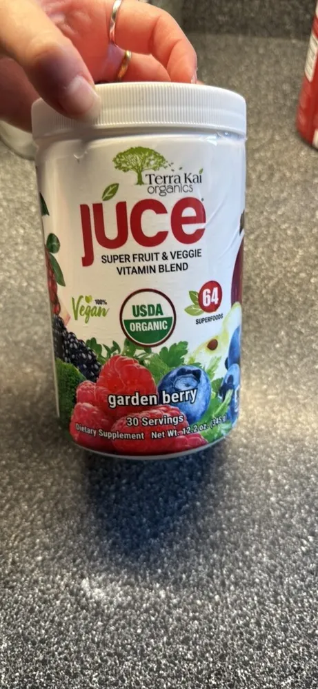 garden berry Super Fruit & Veggie Vitamin Blend