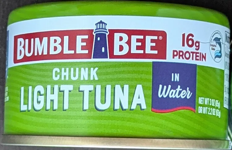 Chunk light tuna in water
