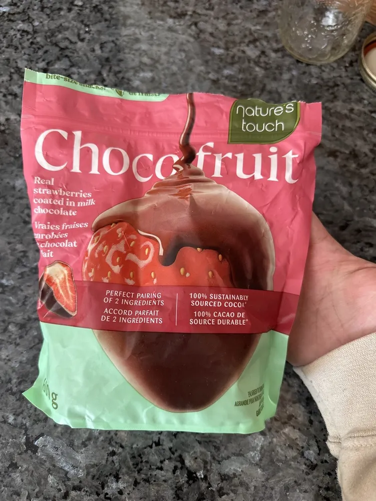 Vraies fraisés enrobées de chocolat